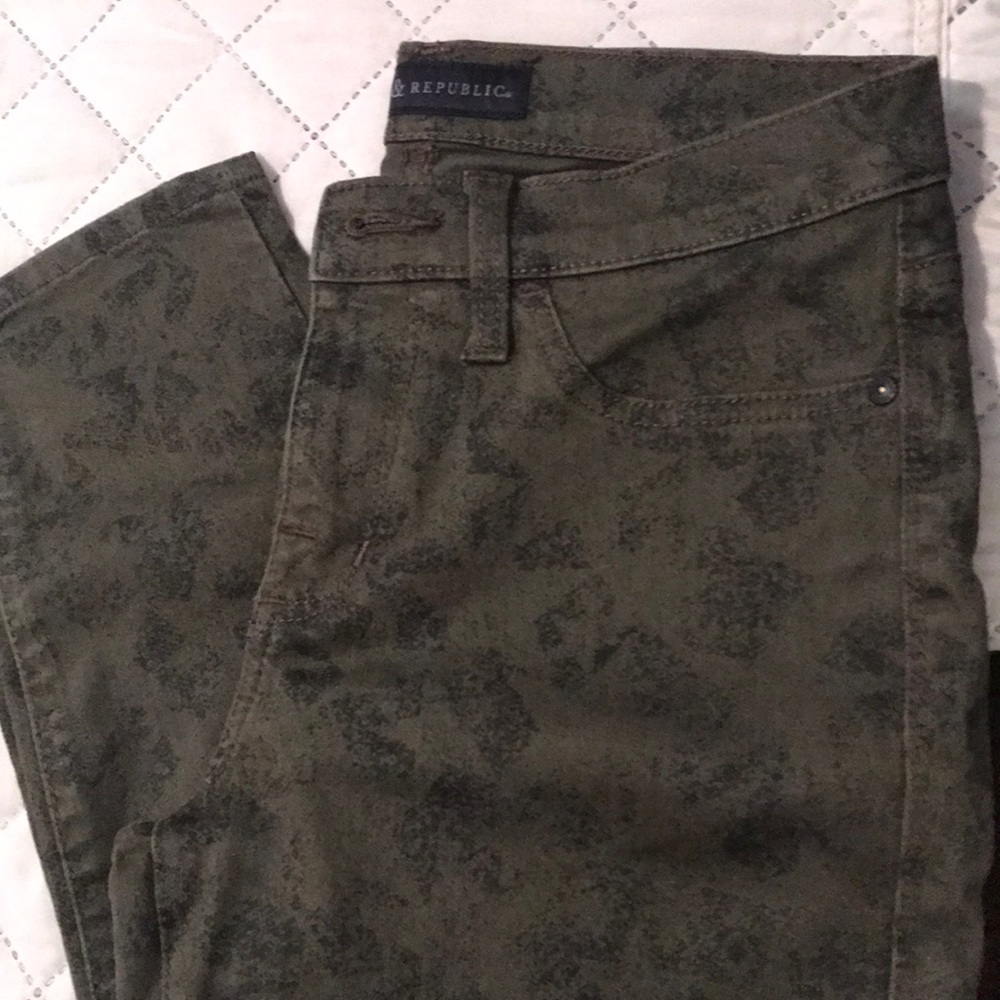 Rock & Republic Jeans Kashmiere Crop